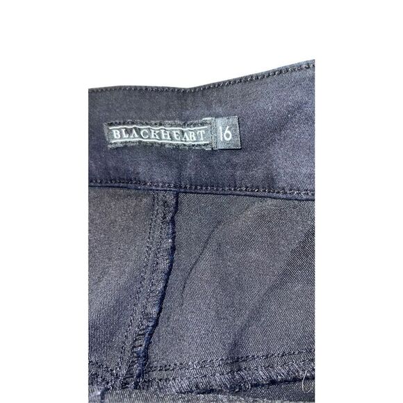 Blackheart Shorts Juniors Size 16 Black Nautical High Rise Casual Flat Front - Picture 4 of 5